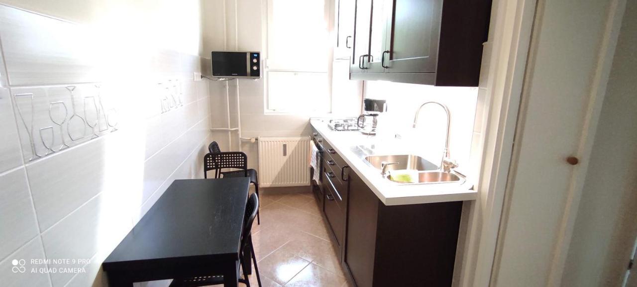 Heidi Apartman Сегед Экстерьер фото