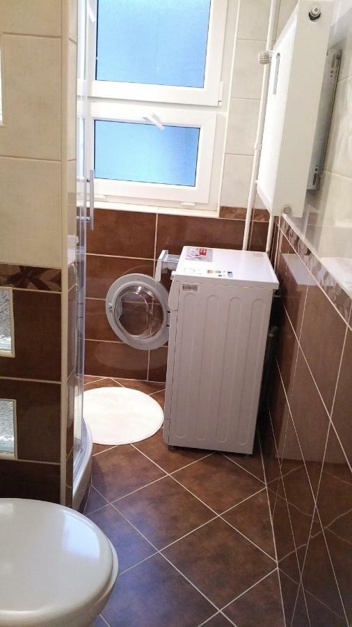 Heidi Apartman Сегед Экстерьер фото