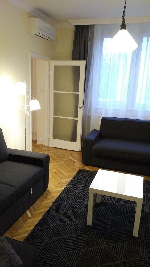 Heidi Apartman Сегед Экстерьер фото